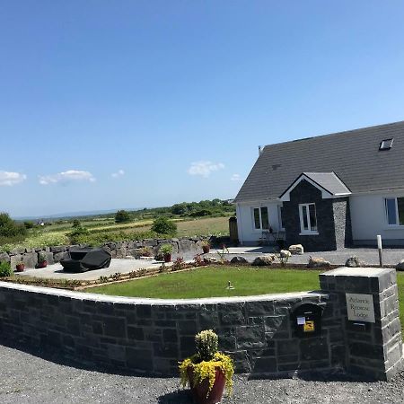 Atlantic Retreat Lodge Кинвара Екстериор снимка