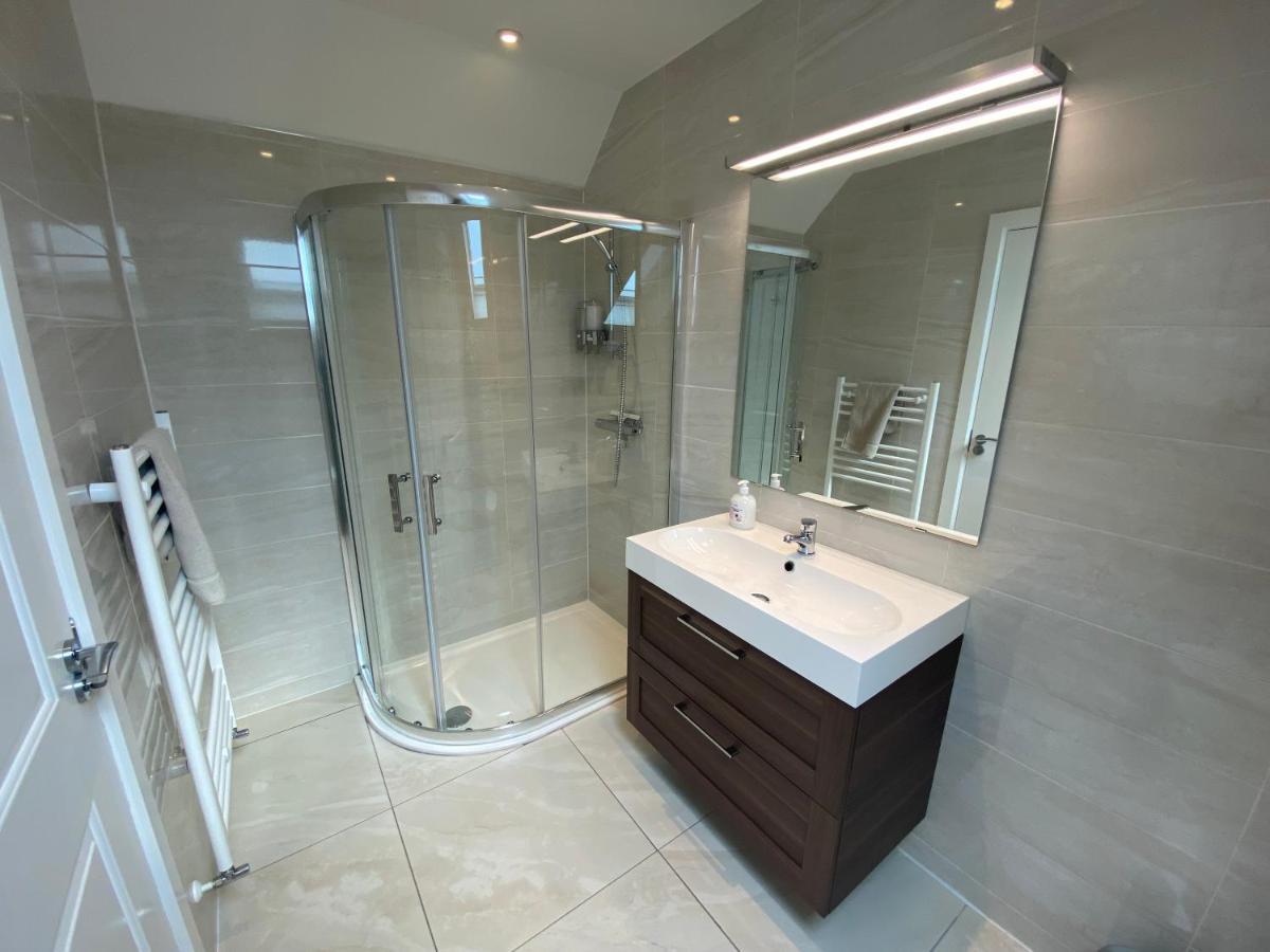 Atlantic Retreat Lodge Кинвара Екстериор снимка
