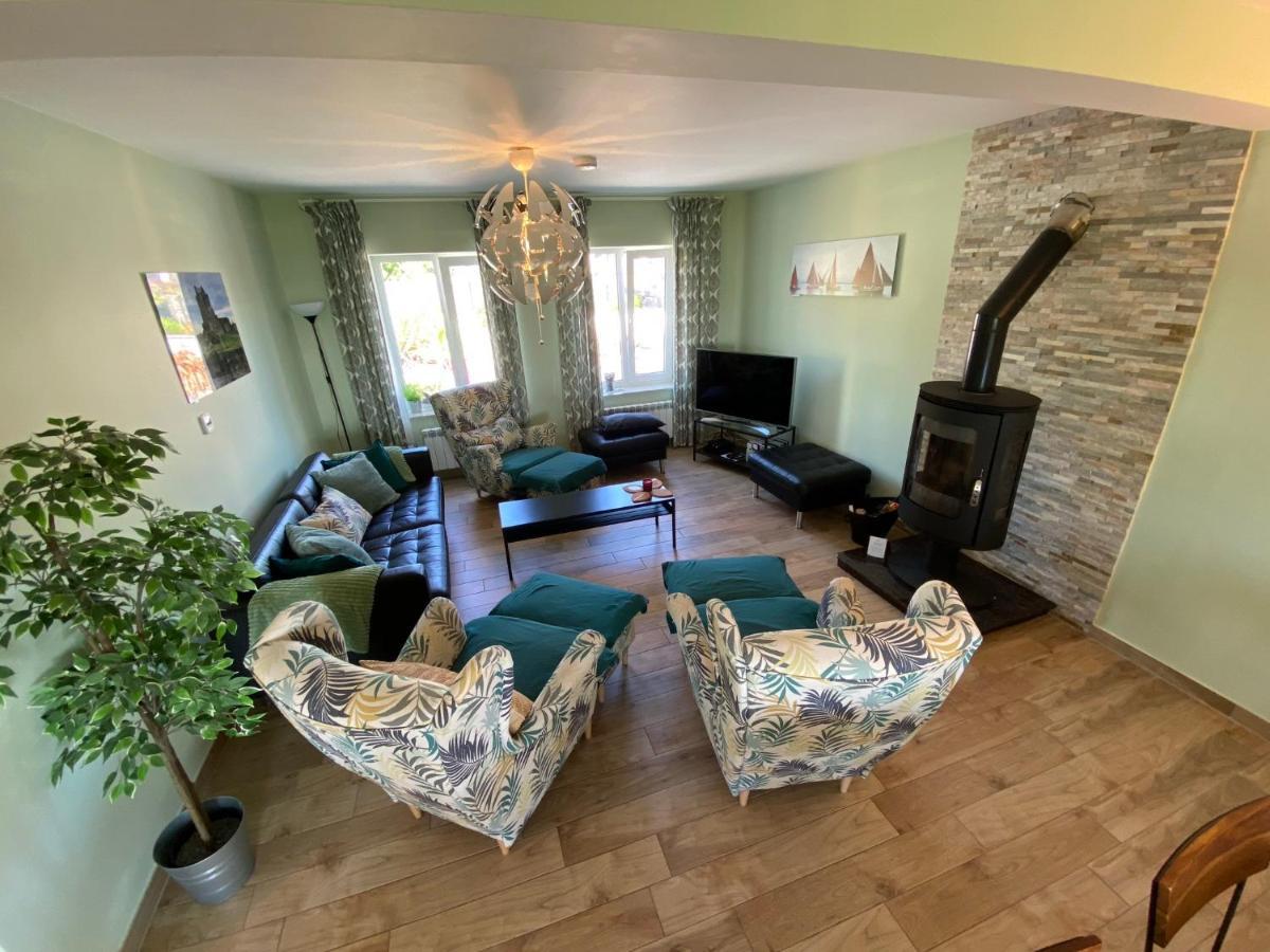 Atlantic Retreat Lodge Кинвара Екстериор снимка